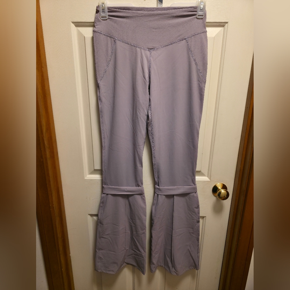 Free People Movement Alpine Hike Flare Pants Size S NWOT - Picture 8 of 13